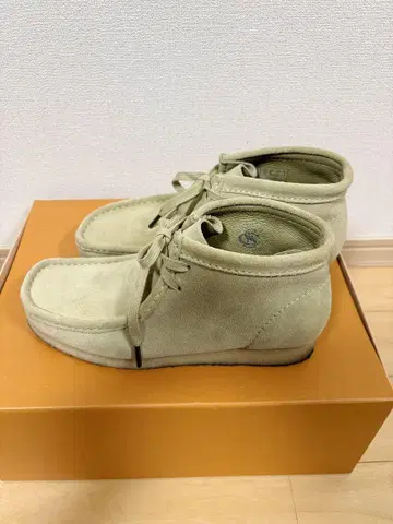[ 감정 ] 클락스 왈라비 부츠 베이지 clarks