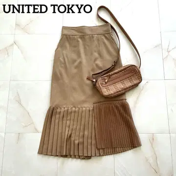 UNITED TOKYO 언밸런스 플리츠 절개 스커트 베이지 1