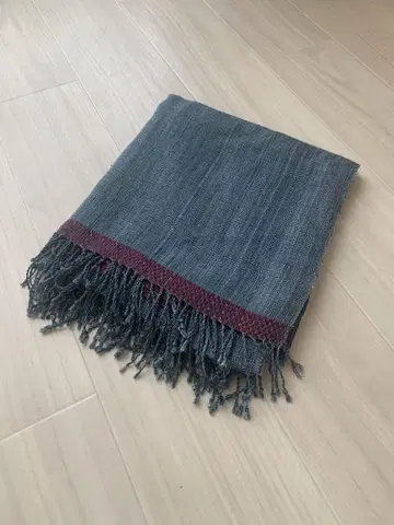 요건 레일 실크 스카프