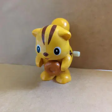 미스터 도넛 태엽인형 다람쥐