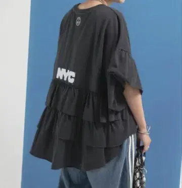 새상품급 니코앤드 NYC 프릴 티셔츠