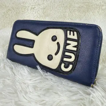 CUNE 큔 패치워크 토끼 장지갑 라운드 지퍼 네이비 천연 가죽