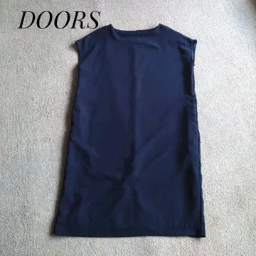 컨디션 최상 DOORS 프렌치 슬리브 박스 원피스 네이비