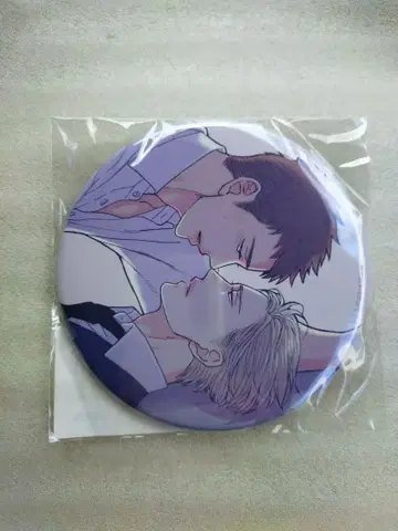 지저귀는 새는 날갯짓하지 않는다 100mm 캔뱃지 ver.A