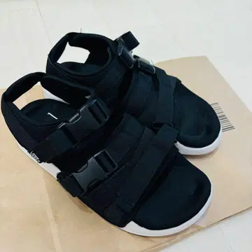 VANS LAGUNA 반스 러그나 샌들 24cm 블랙 스포츠 샌들