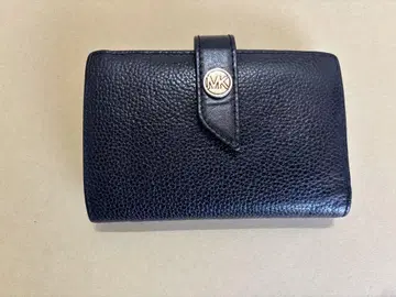 MICHAEL KORS 블랙 반지갑