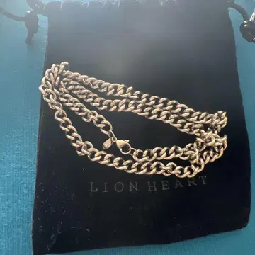 LION HEART 실버 체인 목걸이