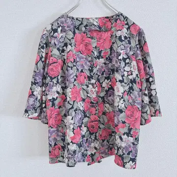 블라우스 겉옷 노카라 꽃무늬 올 패턴 오부 소매 화려한 오피카지