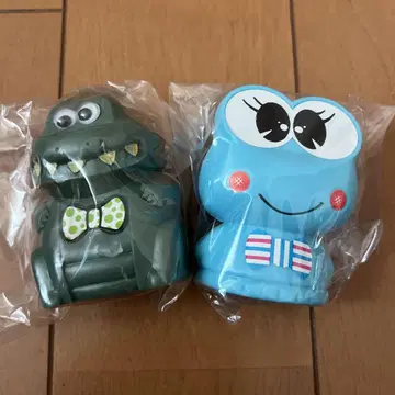 괴수와 케로케로케로피 저금통 레트로