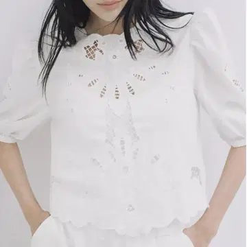 미사용 새상품 ZARA 로맨틱 블라우스 ZW