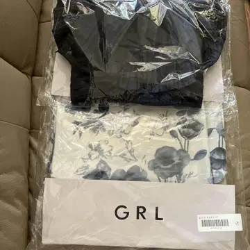 GRL 수채화 꽃무늬 유카타 세트