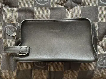 marie claire 블랙 가죽 클러치백