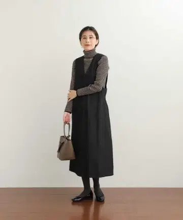 어반 리서치 도어스 살로펫 스커트