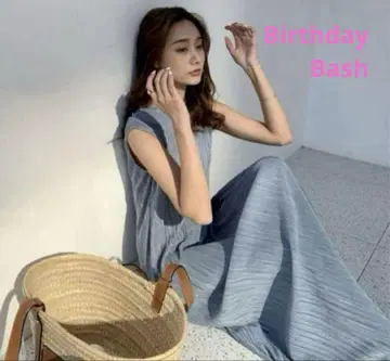 Birthday Bash 벌스데이 바쉬 플리츠 탱크 원피스 블루