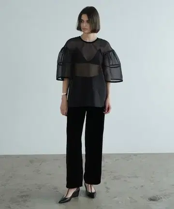 [ CLANE ] VELOR PIPNIG SHEER BLOUSE