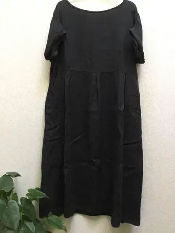 네스트로브 린넨 원피스