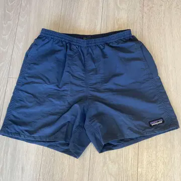 patagonia 배기즈 숏팬츠 XS 네이비