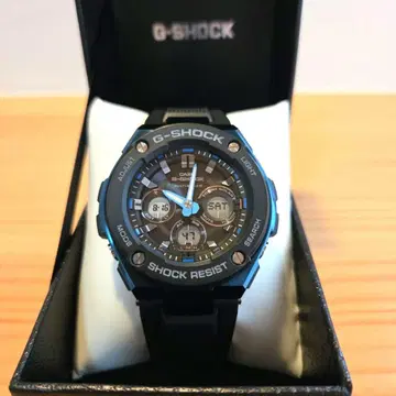 새상품급 G-SHOCK G-STEEL GST-W300G-1A2JF
