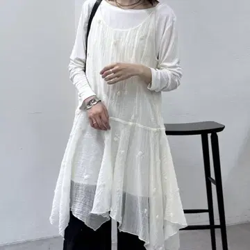 [ mystic ] 자수 캐미 튜닉