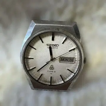 SEIKO TYPE II 쿼츠 손목시계 작동 불능 정크