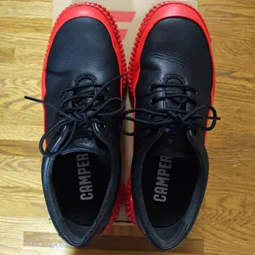 CAMPER K100360-061 Pix 블랙/레드 42 멋있다.