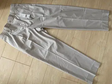 새상품 글로벌 워크 어반 클린 와이드 팬츠 AIR 아이보리 M