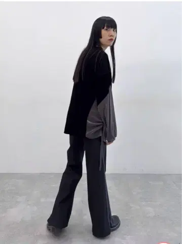 Niko and MODE NORM CORE 이지 플레어 팬츠 블랙