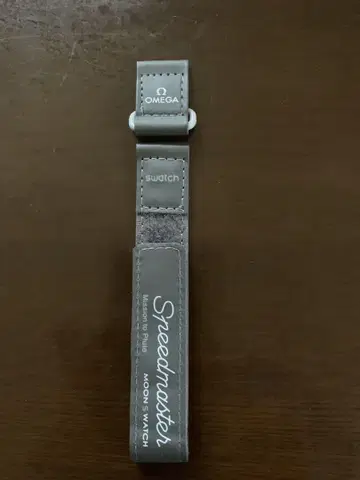 OMEGA Speedmaster Moon Swatch 스트랩