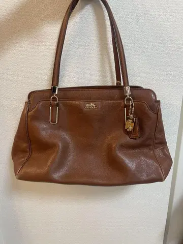 브라운 가죽 토트백