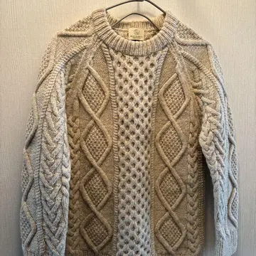 유나이티드 애로우즈 베이지 케이블 니트 스웨터 S 사이즈