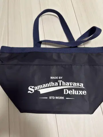 Samantha Thavasa 사만다 타바사 스포티 로고 토트백
