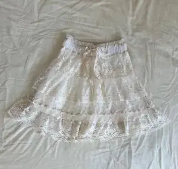 레이스 플레어 스커트 화이트