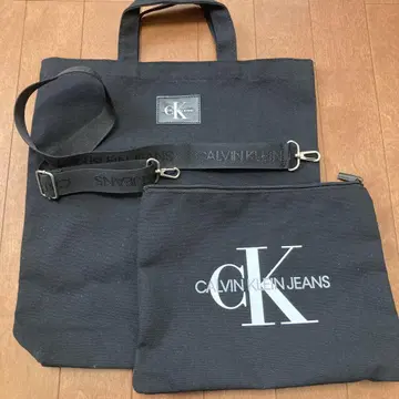 CALVIN KLEIN JEANS 토트백과 파우치 세트 부록