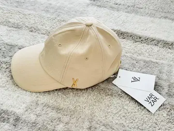 VAR ZAR 베이지 캡