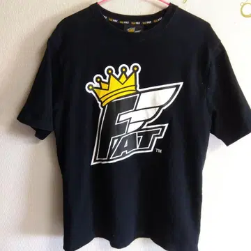 FAT 블랙 티셔츠 SKINNY
