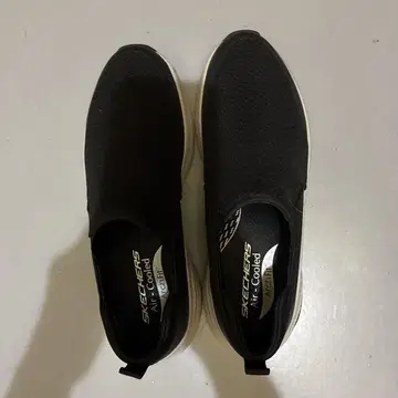 SKECHERS Air Cooled 슬립온