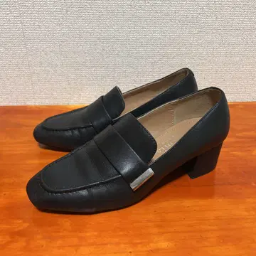 다이애나 힐 로퍼 블랙 22.5cm