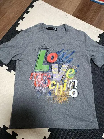러브 모스키노 LOVE MOSCHINO 로고 디자인 반팔 티셔츠