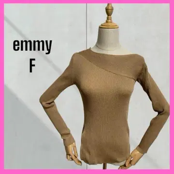 [emmy] 미사용 아시메 컷 오프숄더 긴팔 니트 풀오버