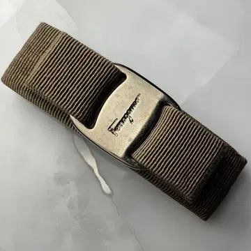 Ferragamo 페라가모 머리핀 리본 라이트 브라운