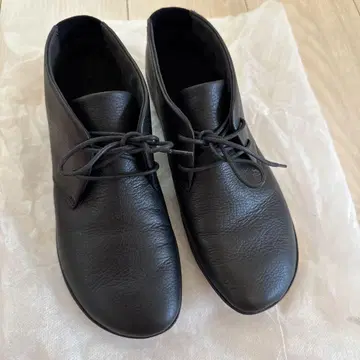 캠퍼 블랙