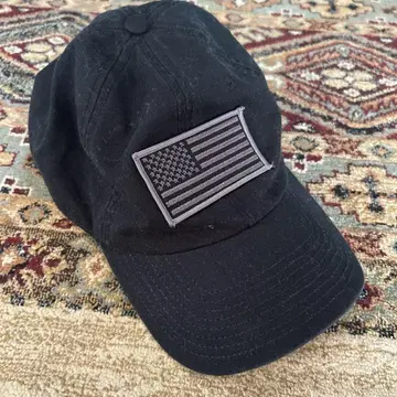AMERICAN NEEDLE 블랙 캡 미국 국기 자수