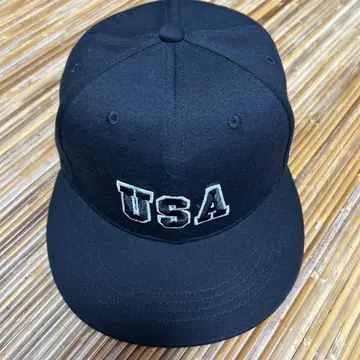 Champion USA 자수 블랙 캡