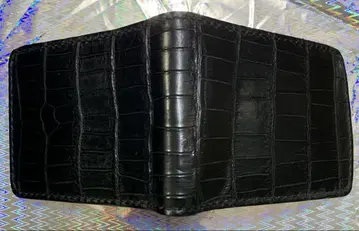 [새상품급] 다이스케 크로커다일 접이식 지갑