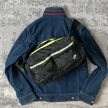 [ 00S ] NIKE 아카이브 숄더 bag Y2K tech