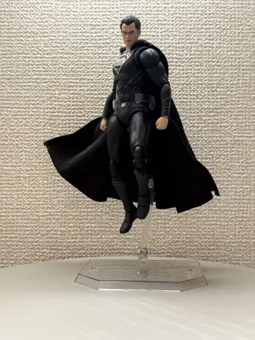 MAFEX 슈퍼맨 (저스티스 리그) No. 174