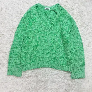 25SS MIESROHE 더블 얀 로우게이지 니트 V넥 그린