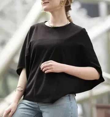 정가 6990엔 Mia 5부 소매 돌먼 풀오버 블랙