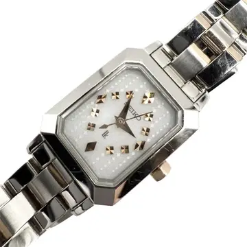 작동품 SEIKO 세이코 루키아 스퀘어 손목시계 솔라 실버