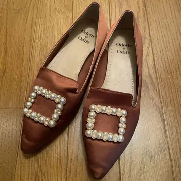Odette e Odile 브라운 펌프스 23.5cm
